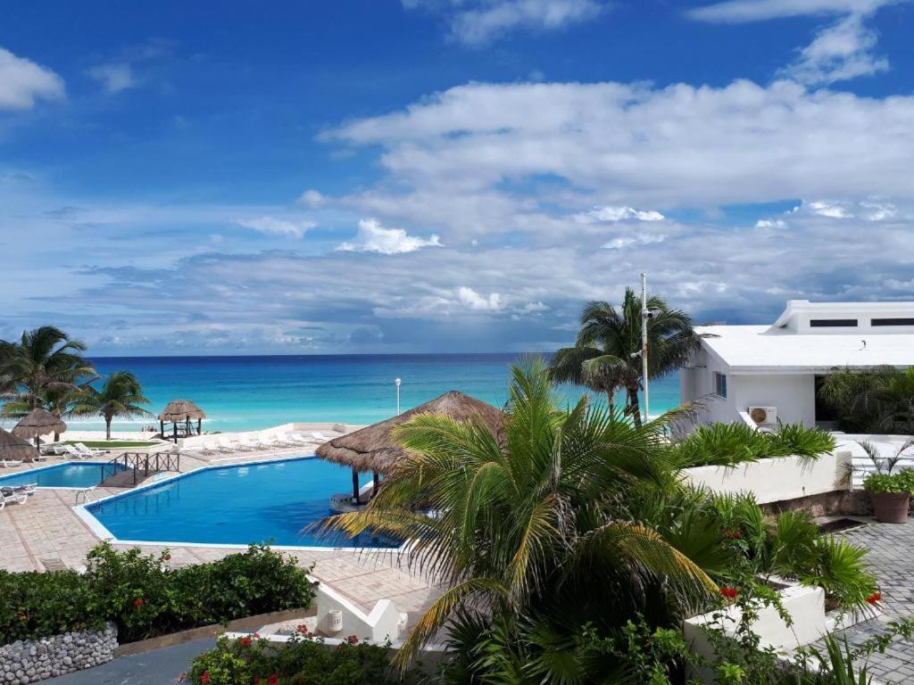 Departamentos Al Lado Del Mar En Zona Hotelera Cancun Ngoại thất bức ảnh